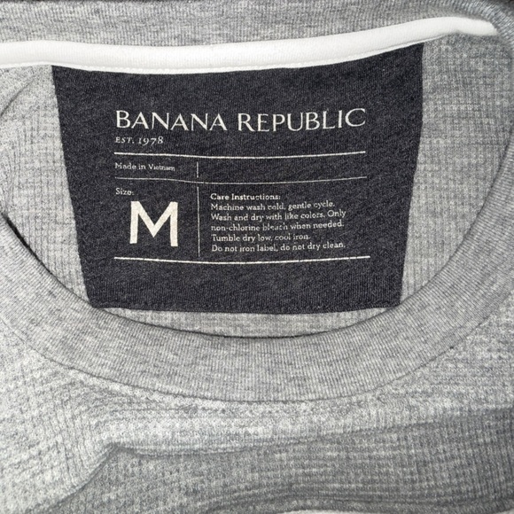 Banana Republic Men’s Pullover Long Sleeve Stripe Crewneck Gray White NWT Size M - Picture 12 of 15